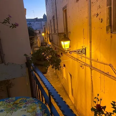 Li Beddhrizzi House * Galatina